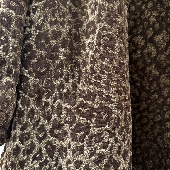 Susan Graver leopard print jacket with scarf - Picture 4 of 5